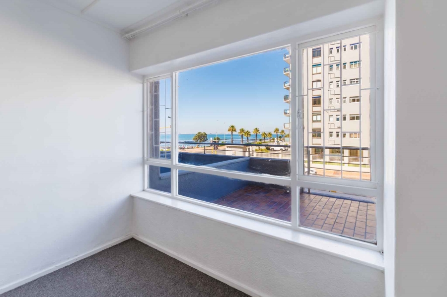 To Let 1 Bedroom Property for Rent in Mouille Point Western Cape